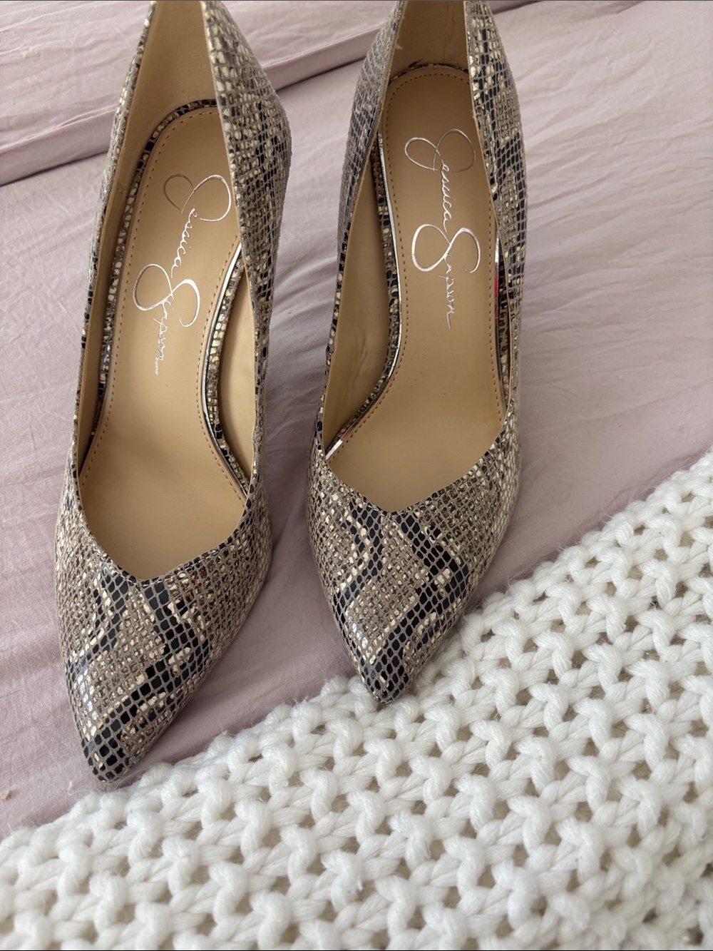 Jessica Simpson Neutral Snake-Print Pointed Pumps